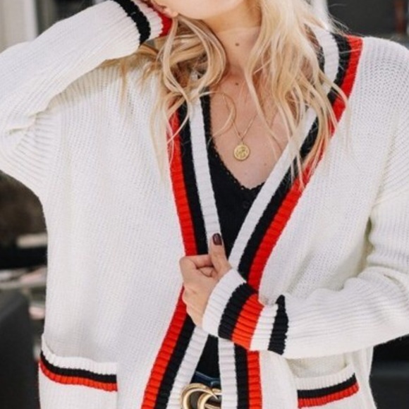 Cardigan - Picture 2 of 5